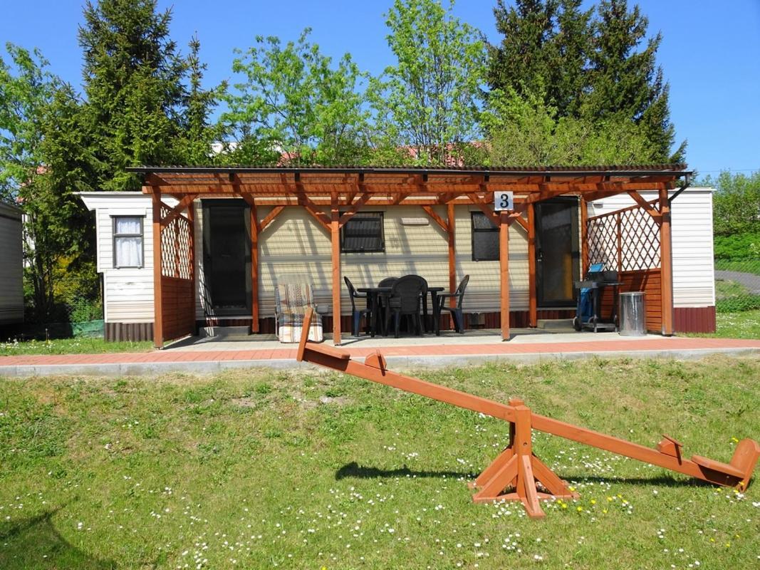 O.W. "Joasia I Maciek" Hotel Jaroslawiec Exterior photo